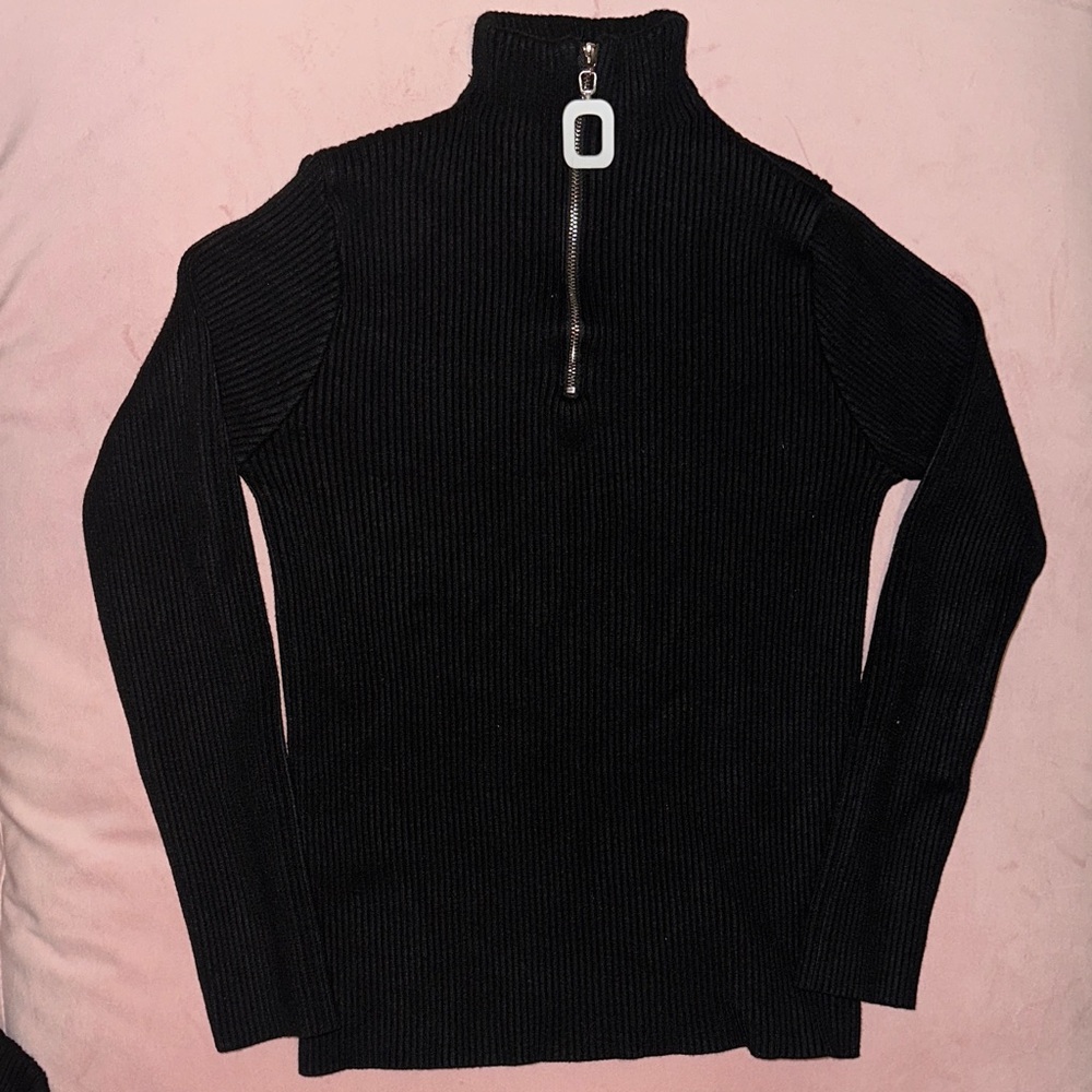 Black Half-Zip turtle neck Sweater